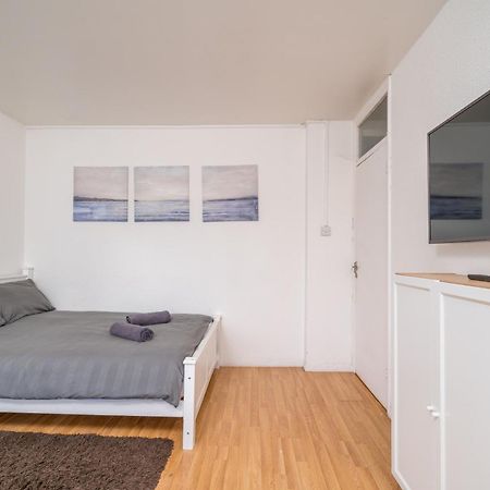 Spacious 1 Bed Flat In Dalston ลอนดอน ภายนอก รูปภาพ